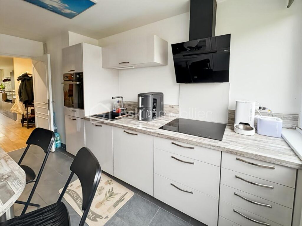 Nouveau – 4 pièces – 2 chambres – 75 m²