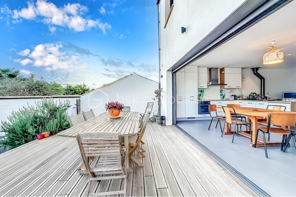 *** MAGNIFIQUE VILLA T5 de 2016 AVEC JARDIN PISCINABLE à PALAVAS *** – 5 pièces – 4 chambres – 100 m²