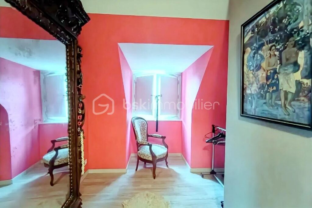 Propriété centre d’Oloron vue Pyrénées – 7 pièces – 5 chambres – 225 m²