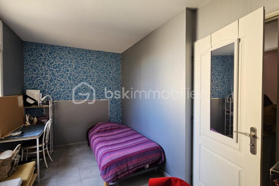 Maison à vendre à La batie neuve