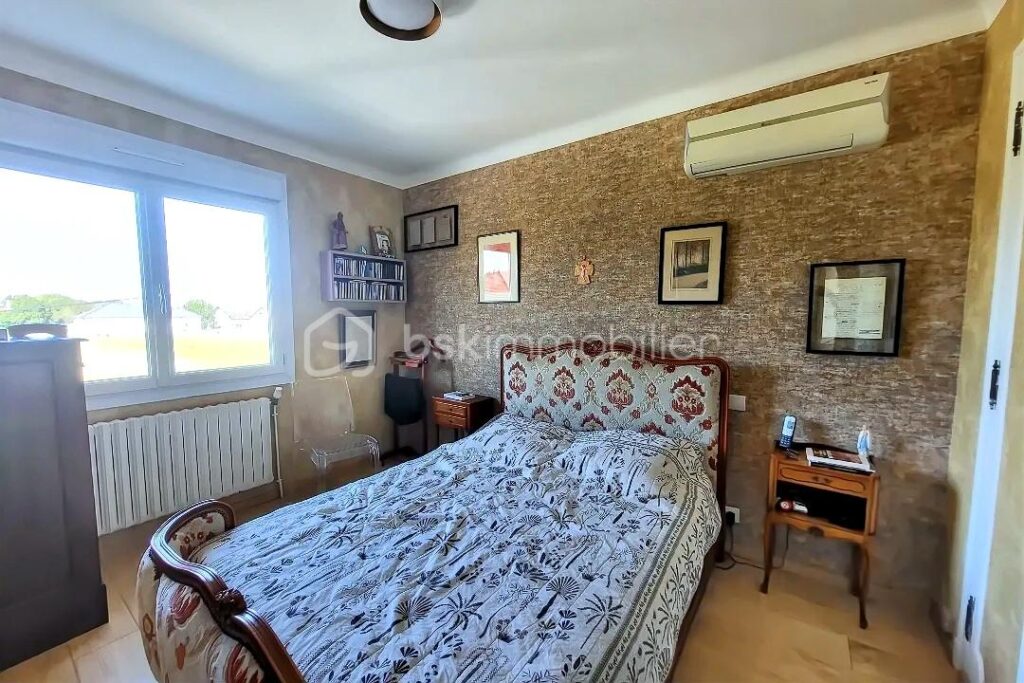 GARLIN – Maison lumineuse avec piscine, ascenseur et toit-terrasse – Vue Pyrénées – 6 pièces – 4 chambres – 145 m²