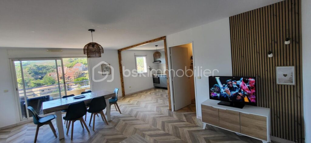 Maison 2 faces – Vue mer & montagne – 82 m² + garage 30 m² – À 50 m de la plage des Elmes – 4 pièces – 3 chambres – 82 m²