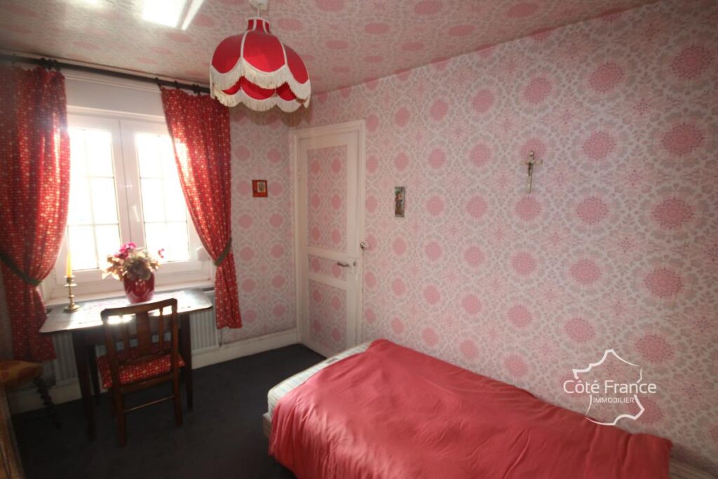 GIVET Maison de ville 3 chambres avec vue sur la Meuse, bel – 5 pièces – 3 chambres – 101 m²