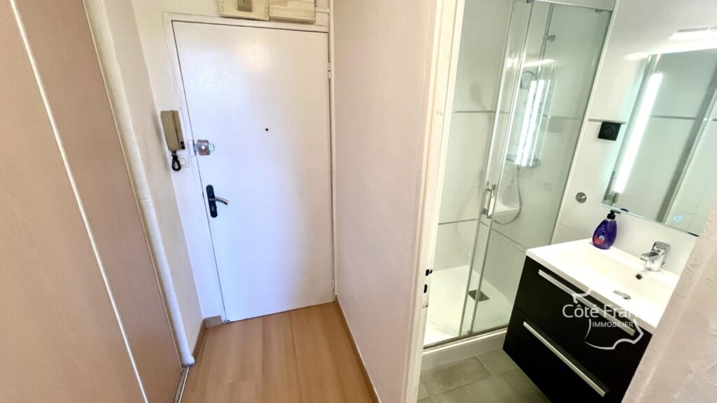 Appartement 53 m2 avec vue dégagée- VUE BASSIN DE THAU – 2 – 3 pièces – 2 chambres – 53 m²