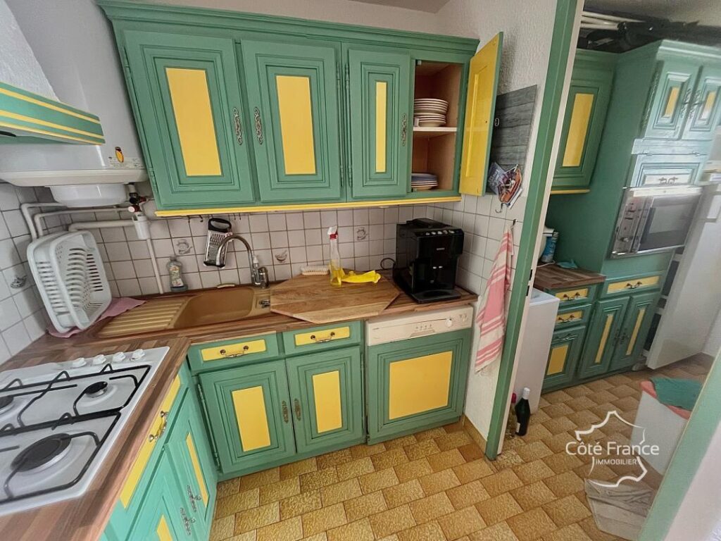 Spacieux appartement avec terrasse et parking proche falaise – 2 pièces – 1 chambre – 30 m²