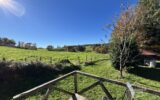 Maison d’été très charmante avec plus de 5 hectares du terra – 3 pièces – 2 chambres – 65 m²