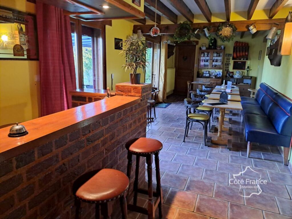 AISNE SAINT GOBERT Belle maison de campagne avec bar privé – 7 pièces – 3 chambres – 186 m²