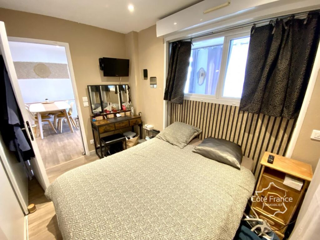 Appartement 53 m2 – T3 – Garage 24 m2 – Vue Marina – Quilles – 3 pièces – 2 chambres – 60 m²