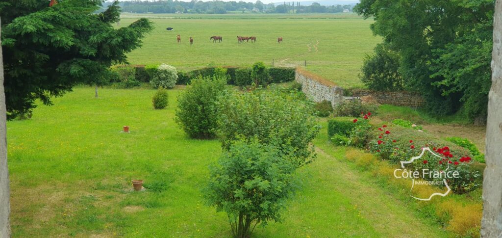 CORPS DE FERME AU COEUR DES MARAIS – 7 pièces – 4 chambres – 207 m²