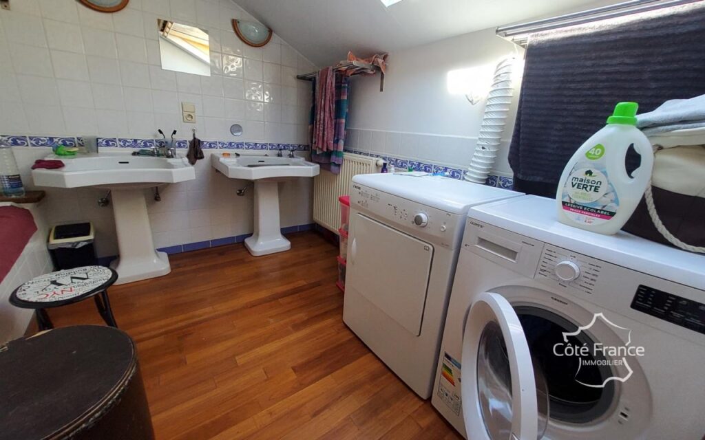 08 LAIFOUR Maison 5 pièces – 4 pièces – 2 chambres – 92 m²