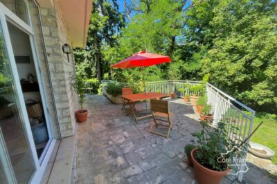 Élégante propriété familiale avec dépendance, terrain, pisci – 8 pièces – 5 chambres – 236 m²