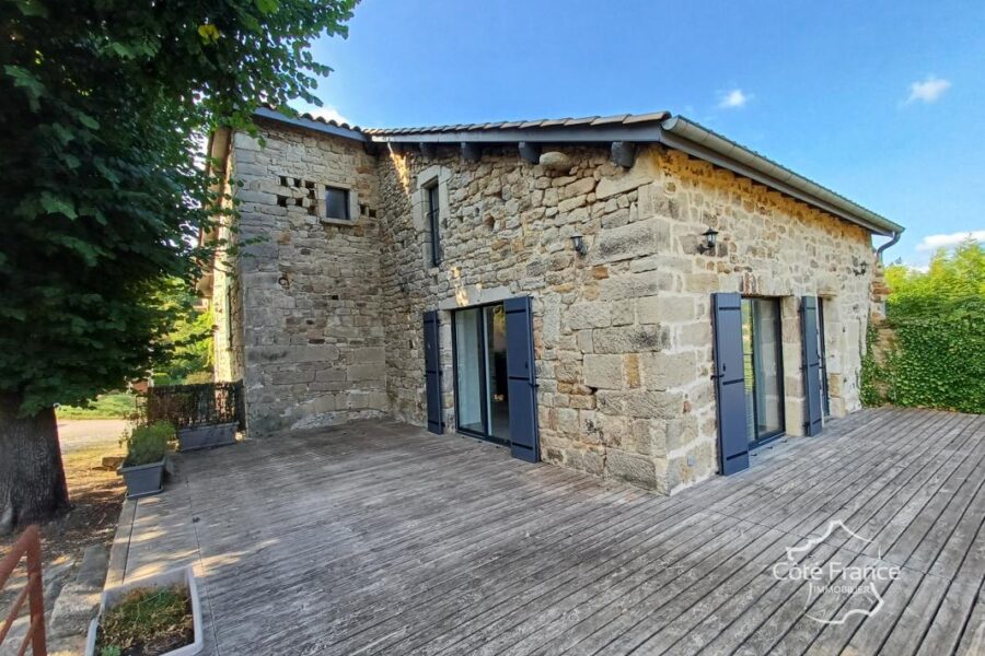 Maison à vendre à Mercuer