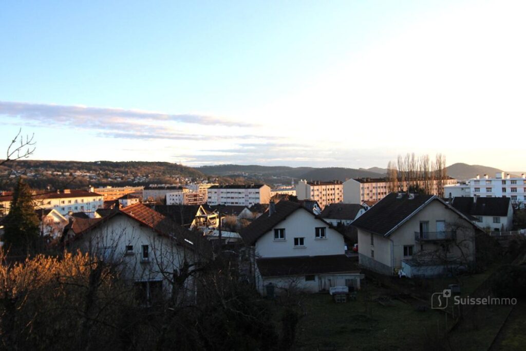 Appartement Besançon 4 pièce(s) d’environ 82m2 avec balcon – 4 pièces – 2 chambres – 81 m²