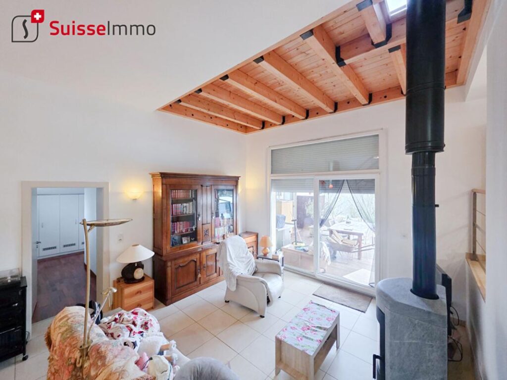 Pavillon 183M2 – 6 pièces – 4 chambres – 183 m²