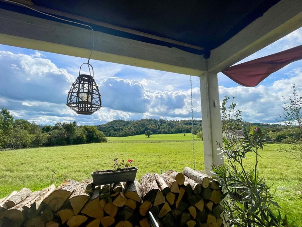 Maison et gîte – SANCEY – 3 pièces – 2 chambres – 73 m²