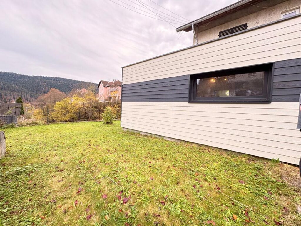 APPARTEMENT T5 DE 105 M2 À VILLERS-LE-LAC – 5 pièces – 3 chambres – 105 m²