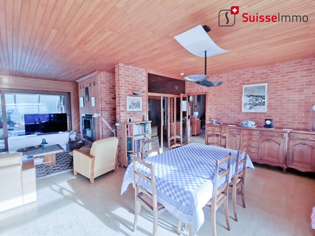 Pavillon d’architecte 261M2 – 11 pièces – 5 chambres – 261 m²