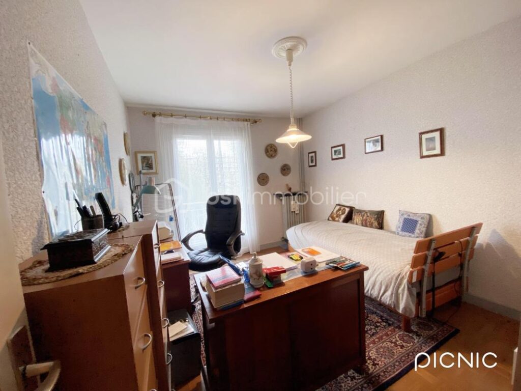 Spacieux appartement T3/T4 de 85 m² – Résidence de la Marbellière – Idéal famille ou personnes en quête de confort et de tranquillité – 3 pièces – 2 chambres – 84 m²