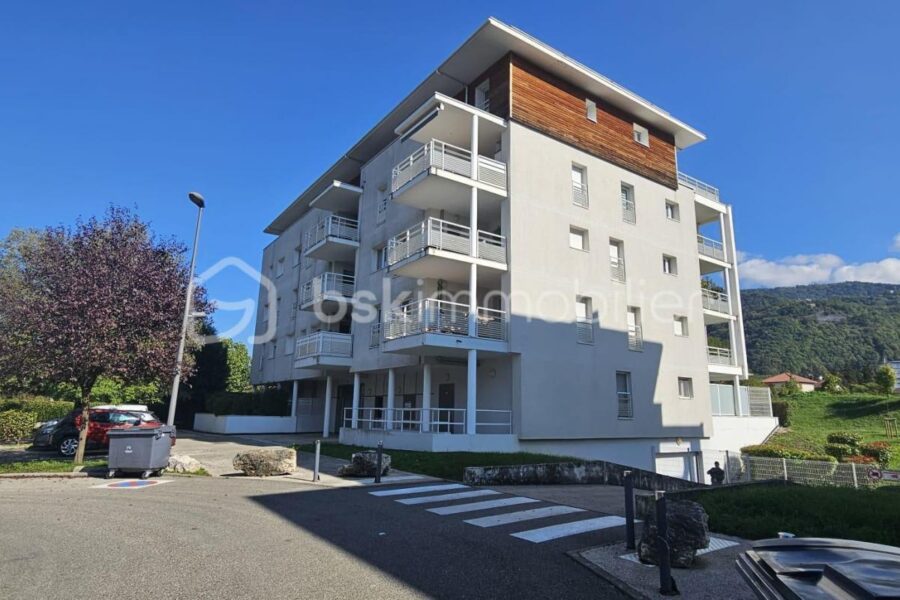 Appartement à vendre à Domene
