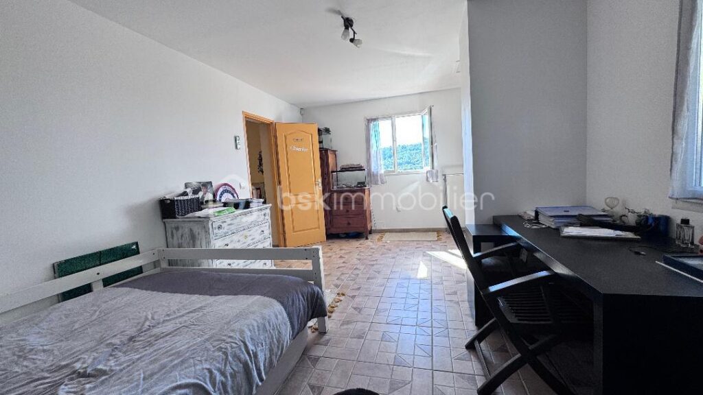 Achat d’une Maison familiale avec vue dominante sur la vallée – 4 pièces – 3 chambres – 119 m²