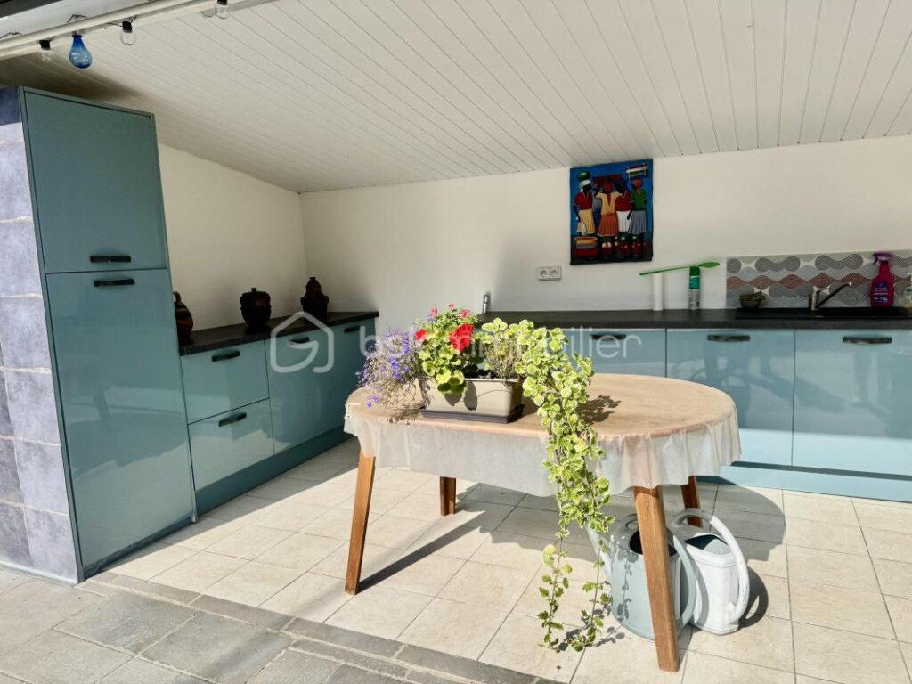 ✨ Propriété d’exception aux portes de Auch – 217 m² – Piscine – 5 chambres – 8 pièces – 5 chambres – 217 m²