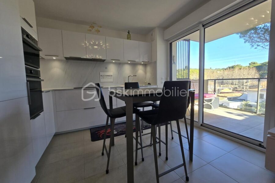 Appartement à vendre à Carry le rouet
