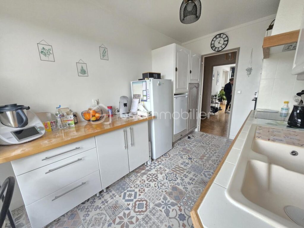 Magnifique Appartement de type T4 de 79m² à Nevers – 4 pièces – 2 chambres – 79 m²