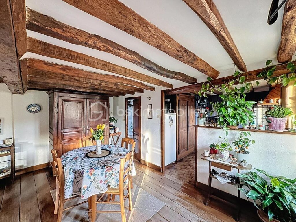 Spacieuse maison Normande – 7 pièces – 4 chambres – 110 m²