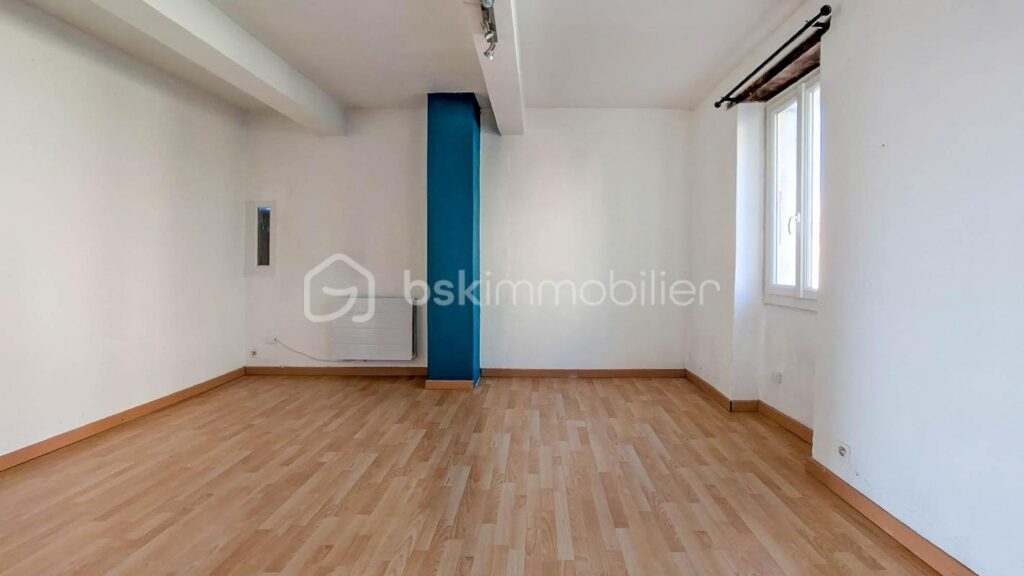 LA BÉGUDE-DE-MAZENC Grand appartement 116 m² – Dernier étage – Vue magnifique – 4 pièces – 3 chambres – 116 m²