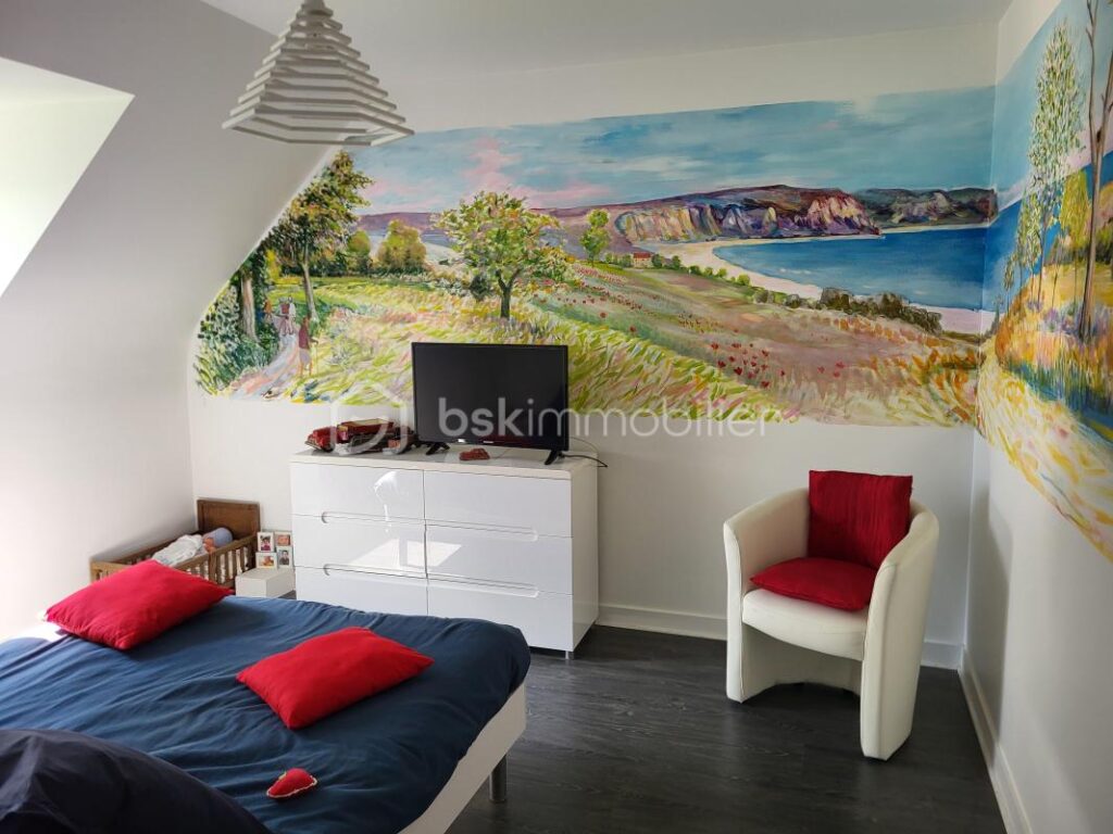 COUP DE CŒUR SUR LA COMMUNE DE SAINT-LAURENT-DE-CUVES – 6 pièces – 4 chambres – 138 m²