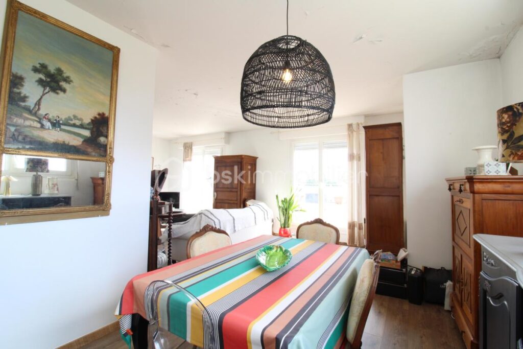 Superbe appartement avec toit terrasse – 3 pièces – 2 chambres – 97 m²