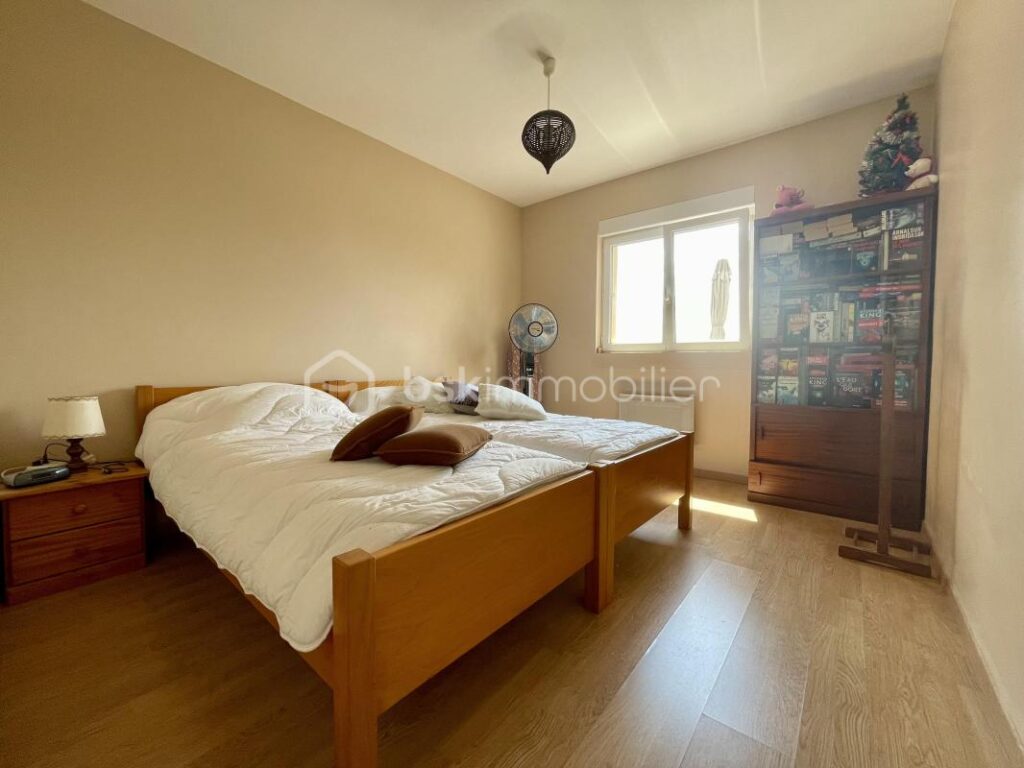 Plain-pied avec vue dégagée – À 6 minutes de Sarlat-la-Canéda – 5 pièces – 3 chambres – 122 m²