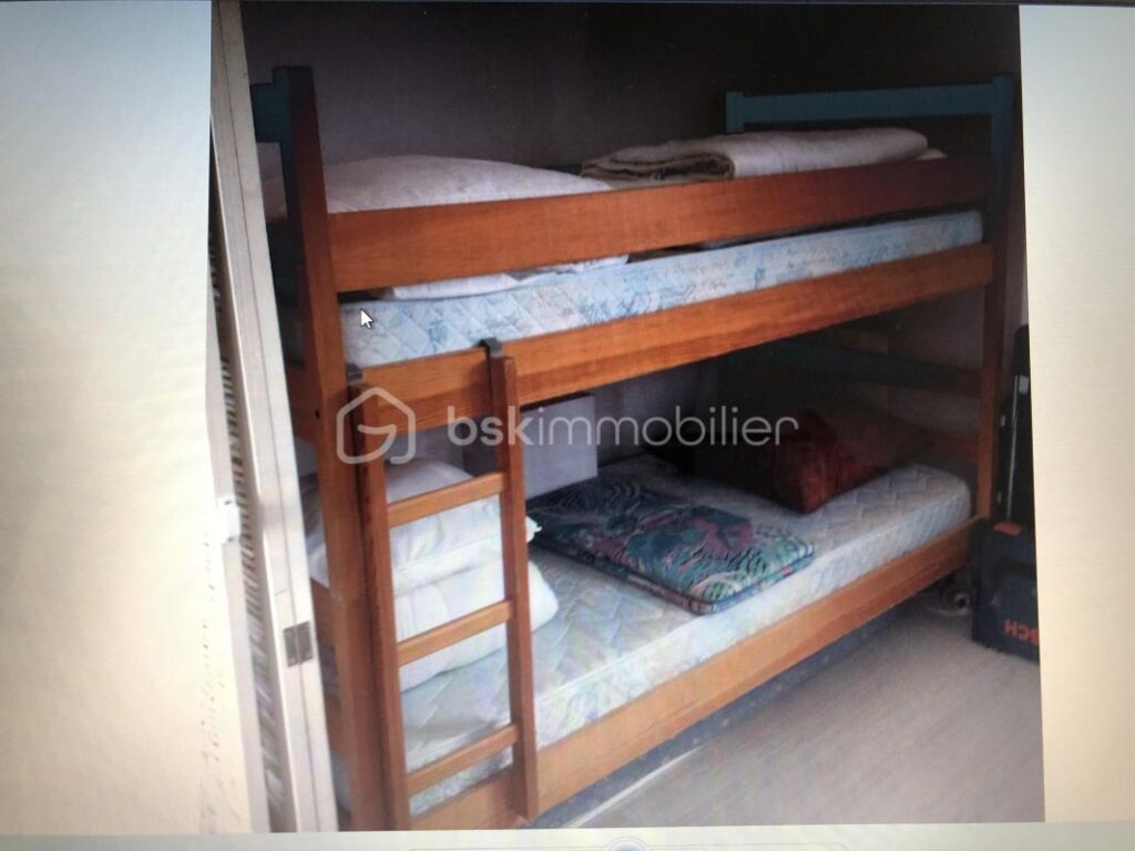 Charmant petit appartement 36m2 en copropriété avec vue exceptionnelle – 3 pièces – 1 chambre – 35 m²