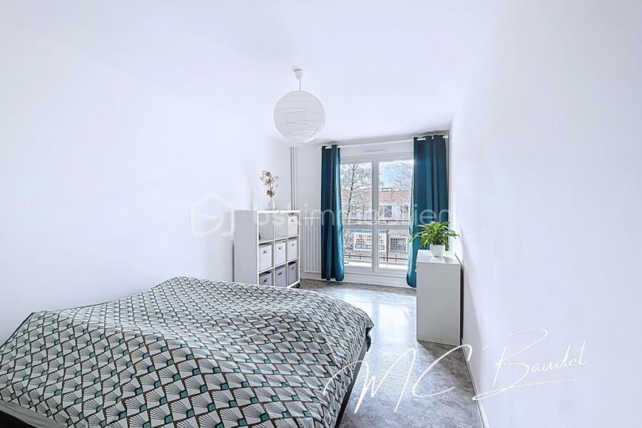 Appartement à vendre à Grenoble — Vue montagne — photo 8