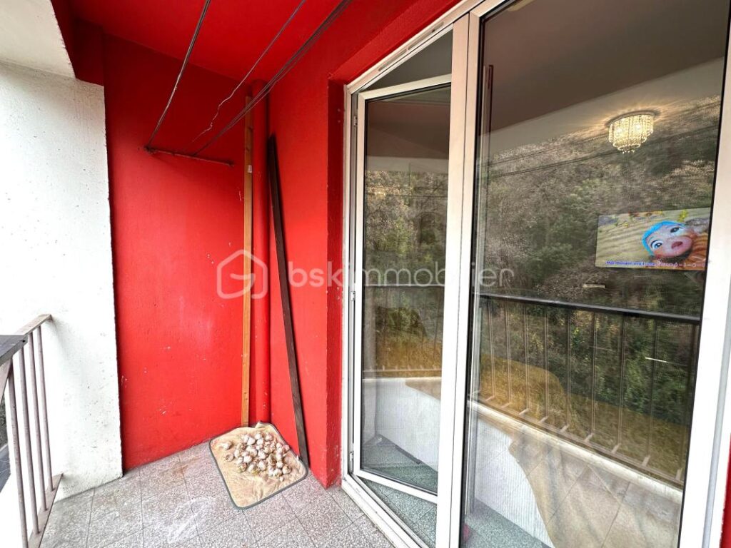 Nice Nord Appartement a vendre 3 pièces – Étage élevé, vue dégagée Ouest – 3 pièces – 2 chambres – 56 m²