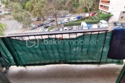 Nice Nord Appartement a vendre 3 pièces – Étage élevé, vue dégagée Ouest – 3 pièces – 2 chambres – 57 m²