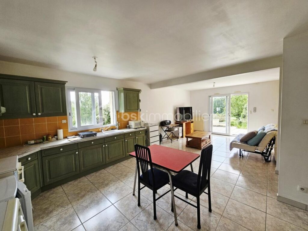 SOUS OFFRE D’ACHAT / Maison à la nantaise 127m² / 5 chambres / 3000m² de terrain – 6 pièces – 5 chambres – 127 m²