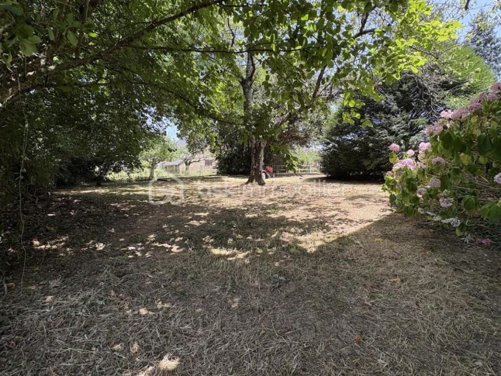 Maison T6 Corps de Ferme à Cieutat – 14 pièces – 5 chambres – 290 m²