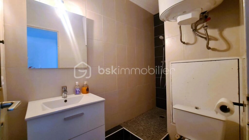 *** Appartement de 29m² T2 avec VUE +++ sur mer à Port-Leucate *** – 2 pièces – 1 chambre – 23 m²