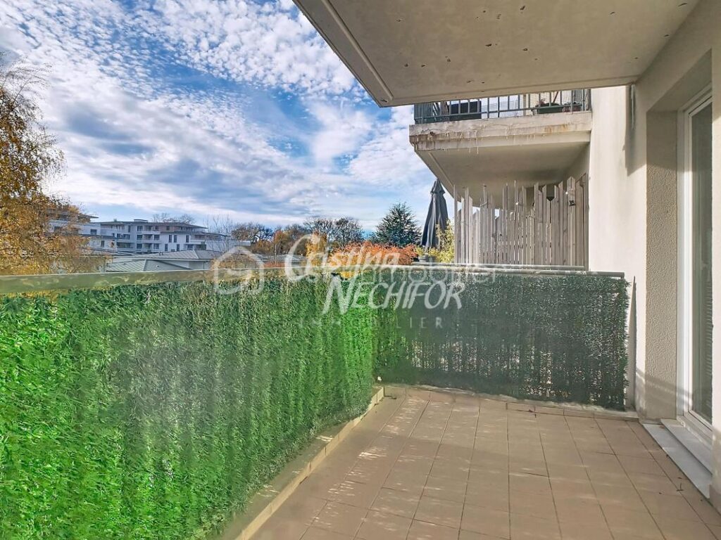 🏡 Bel appartement de 4 pièces avec balcon, DPE C, une place de parking en sous-sol, possibilité d’acheter une autre, une grande Cave, à Montévrain – 4 pièces – 3 chambres – 76 m²
