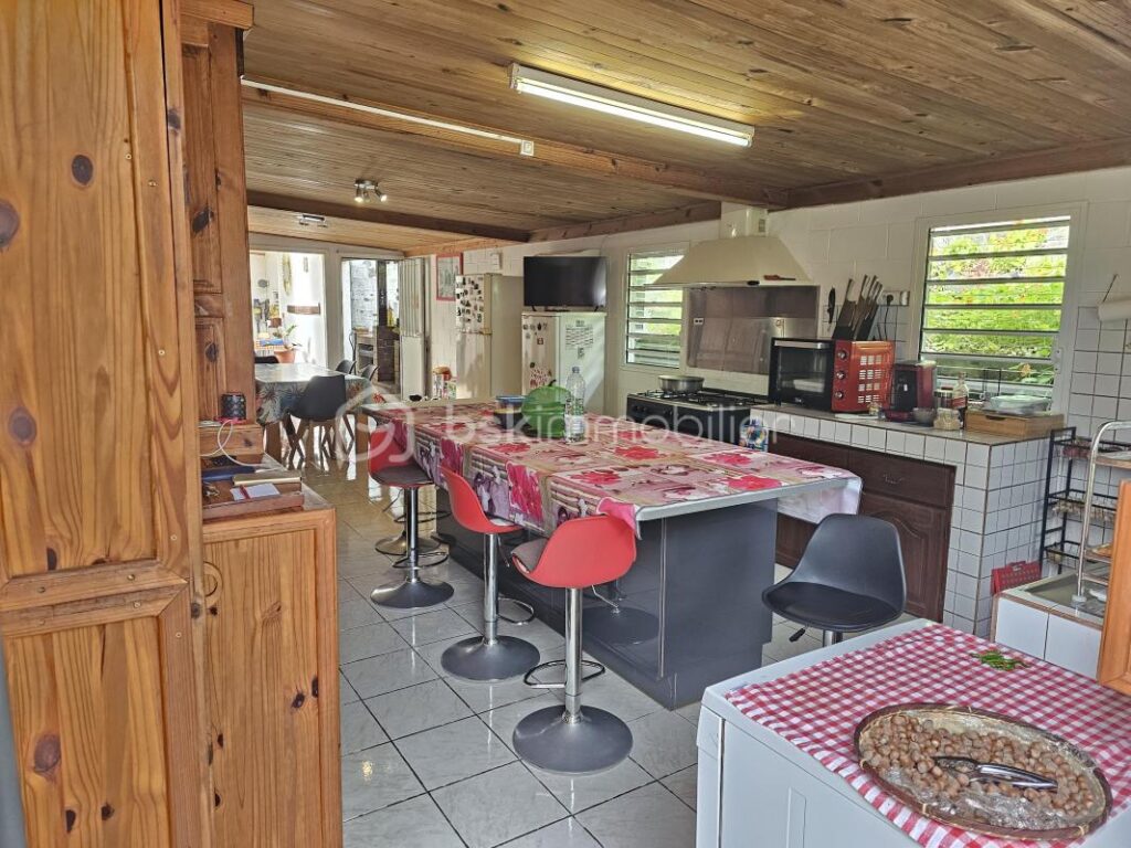 Charmante maison au calme – 6 pièces – 3 chambres – 120 m²