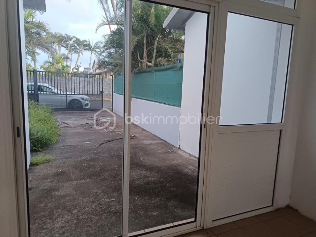 Maison F4 de 74m² à Grand Canal – 4 pièces – 3 chambres – 74 m²