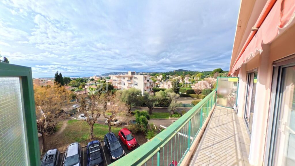 Grand deux pièces au calme vue mer – 2 pièces – 1 chambre – 48 m²