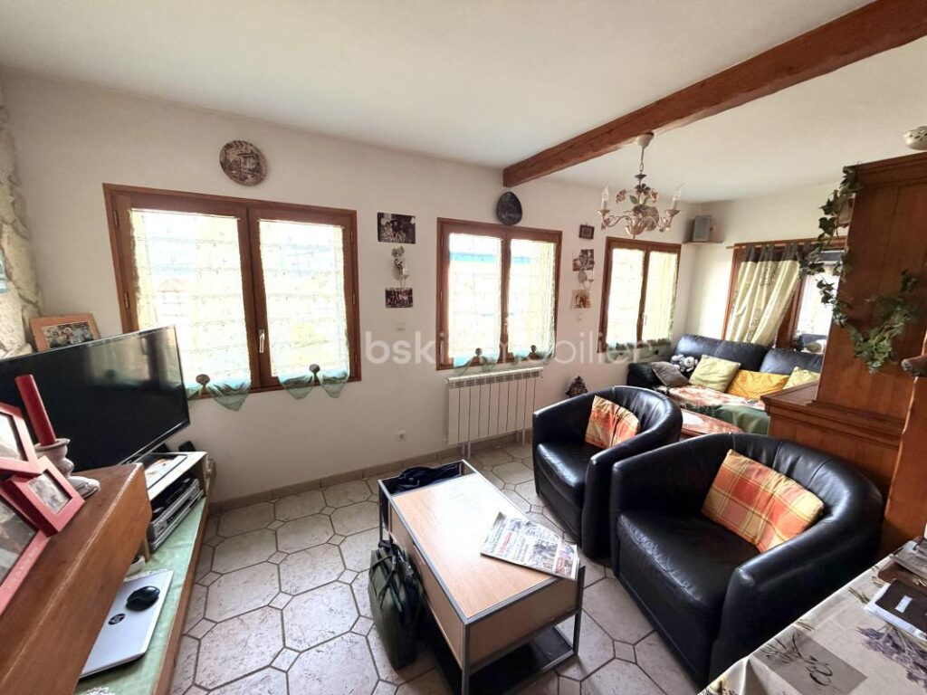 Maison avec autonomie de plain-pied et vue sur la mer – 3 pièces – 2 chambres – 85 m²