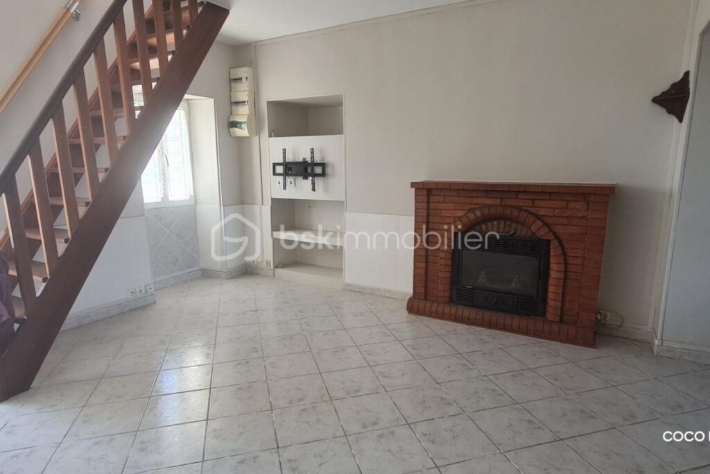 Antisanti- Maison de village 87m2 – 4 pièces – 3 chambres – 87 m²