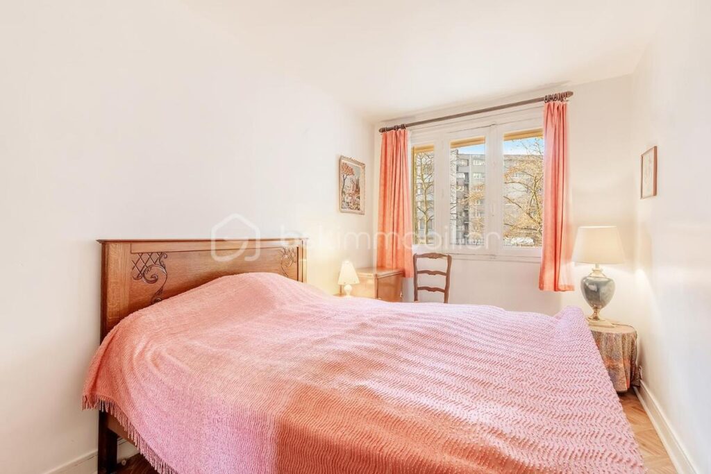 APPARTEMENT RDC TRANSVERSANT – 115 RUE DE REUILLY, PARIS 12E – 2 pièces – 1 chambre – 37 m²