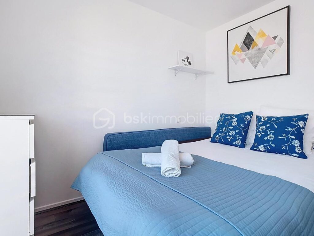 À VENDRE – Appartement 4 pièces – DPE C – Vue Disneyland – Serris (77700) – À 10 min à pied du RER – 4 pièces – 3 chambres – 79 m²