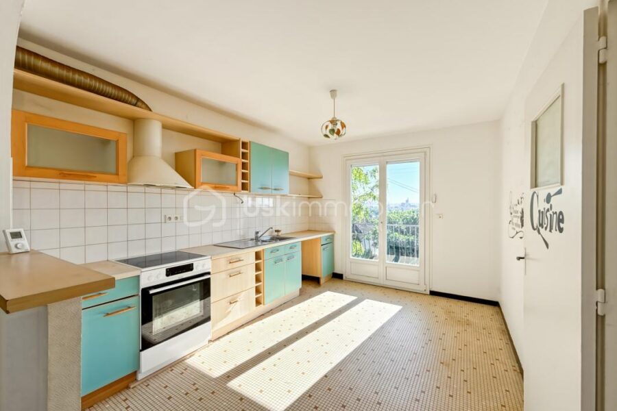 Maison à vendre à Paron
