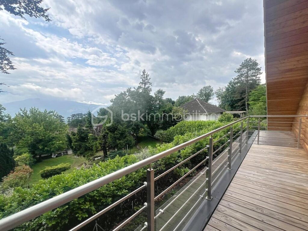 *** MAISON NEUVE DE 159 m² A MEYLAN SECTEUR ROCHASSON*** Frais de notaire réduits 3% seulement – 6 pièces – 4 chambres – 159 m²