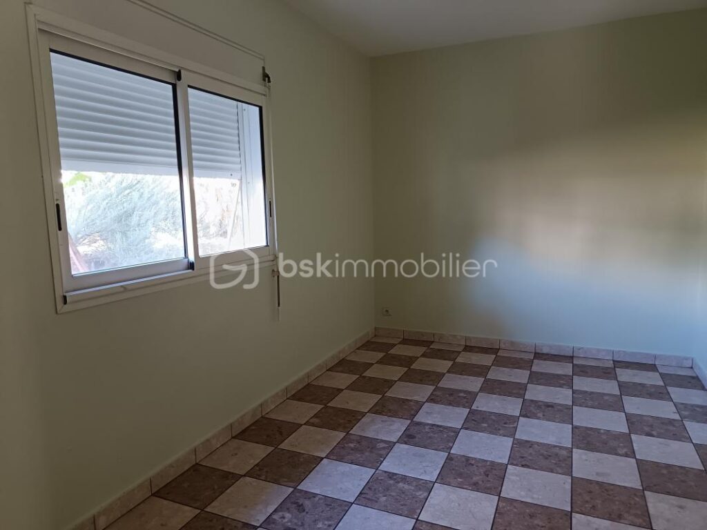 Villa F4/5 de 118m² secteur la Bretagne – 5 pièces – 3 chambres – 118 m²